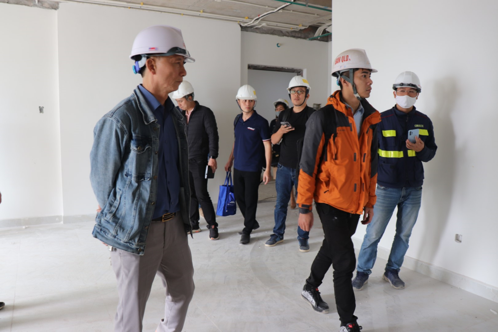 Kiểm tra đánh giá chất lượng của hãng sản xuất đối với thiết bị vật tư, phụ kiện lắp đặt tại dự án Feliz Homes