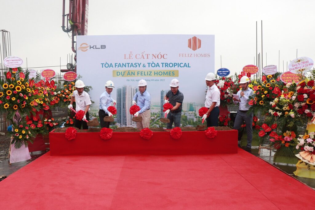 Mừng đại lễ 30/4 – 01/5, Feliz Homes cất nóc đồng thời hai tòa tháp