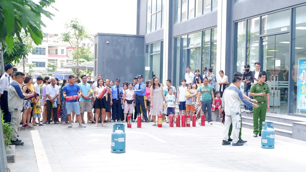 c1ae9f7c9401315f681017