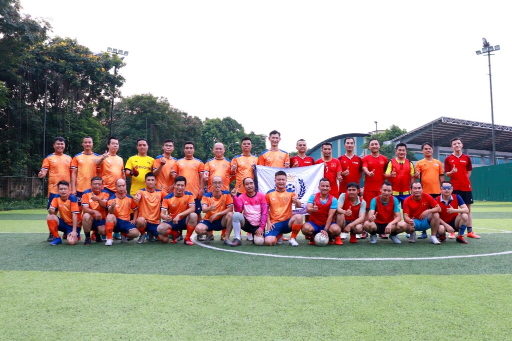 GIAO HỮU BÓNG ĐÁ KLB FC VS CMAXX FC