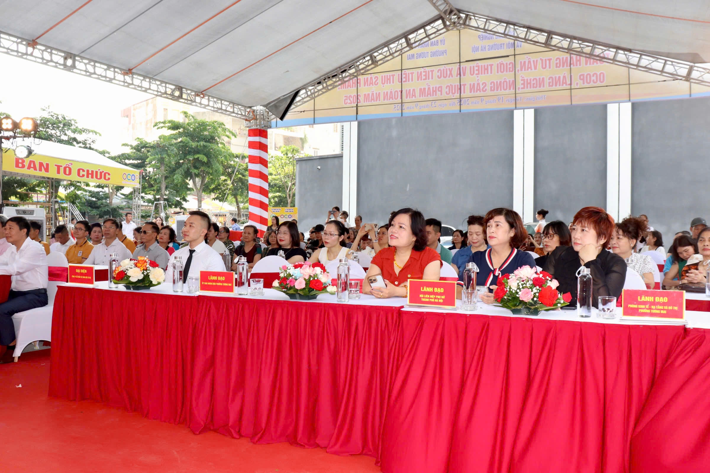 Khai mạc sự kiện giới thiệu sản phẩm OCOP tại Feliz Homes