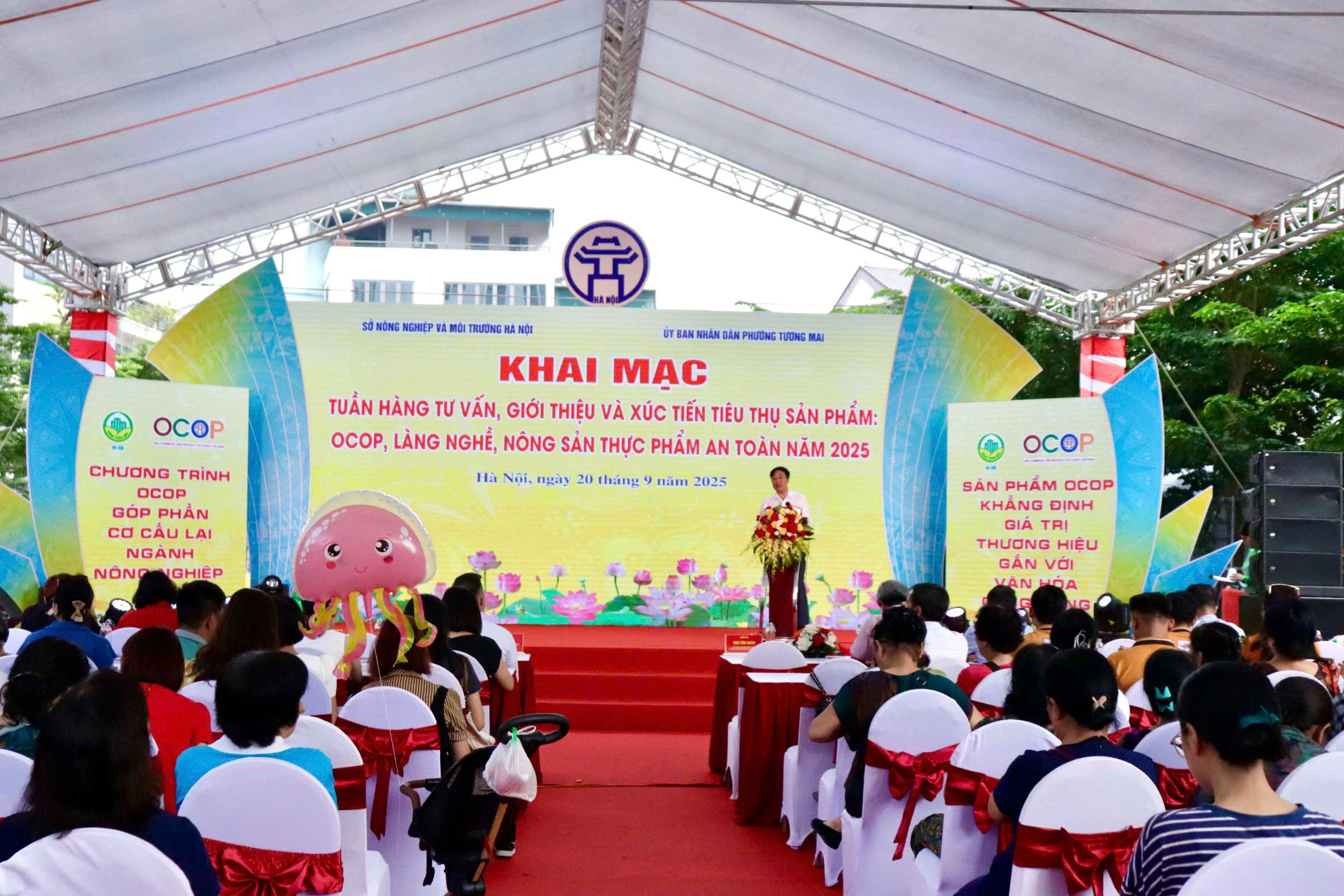 Khai mạc sự kiện giới thiệu sản phẩm OCOP tại Feliz Homes