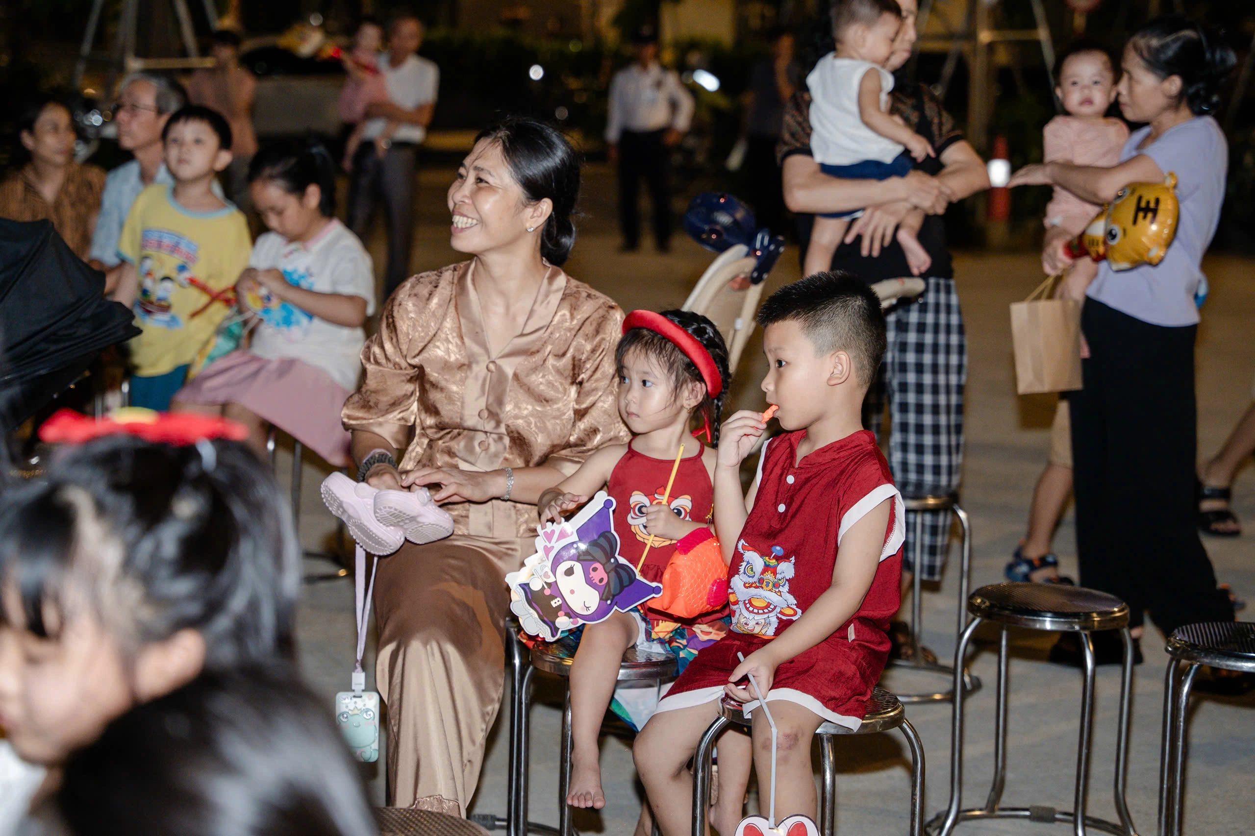 ĐÊM HỘI TRĂNG RẰM FELIZ HOMES 2025 – MÙA TRĂNG ĐOÀN VIÊN, NIỀM VUI LAN TỎA