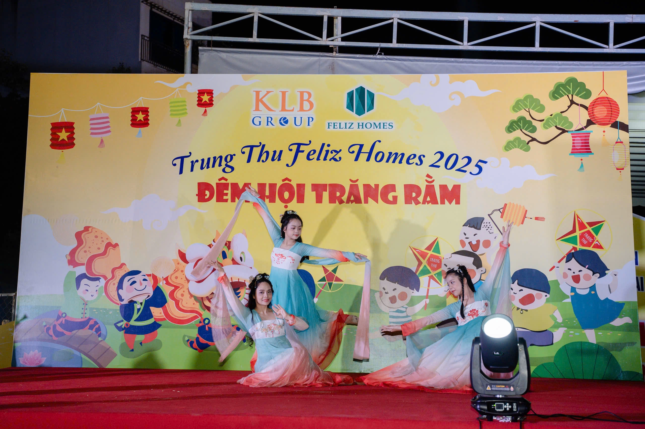 ĐÊM HỘI TRĂNG RẰM FELIZ HOMES 2025 – MÙA TRĂNG ĐOÀN VIÊN, NIỀM VUI LAN TỎA