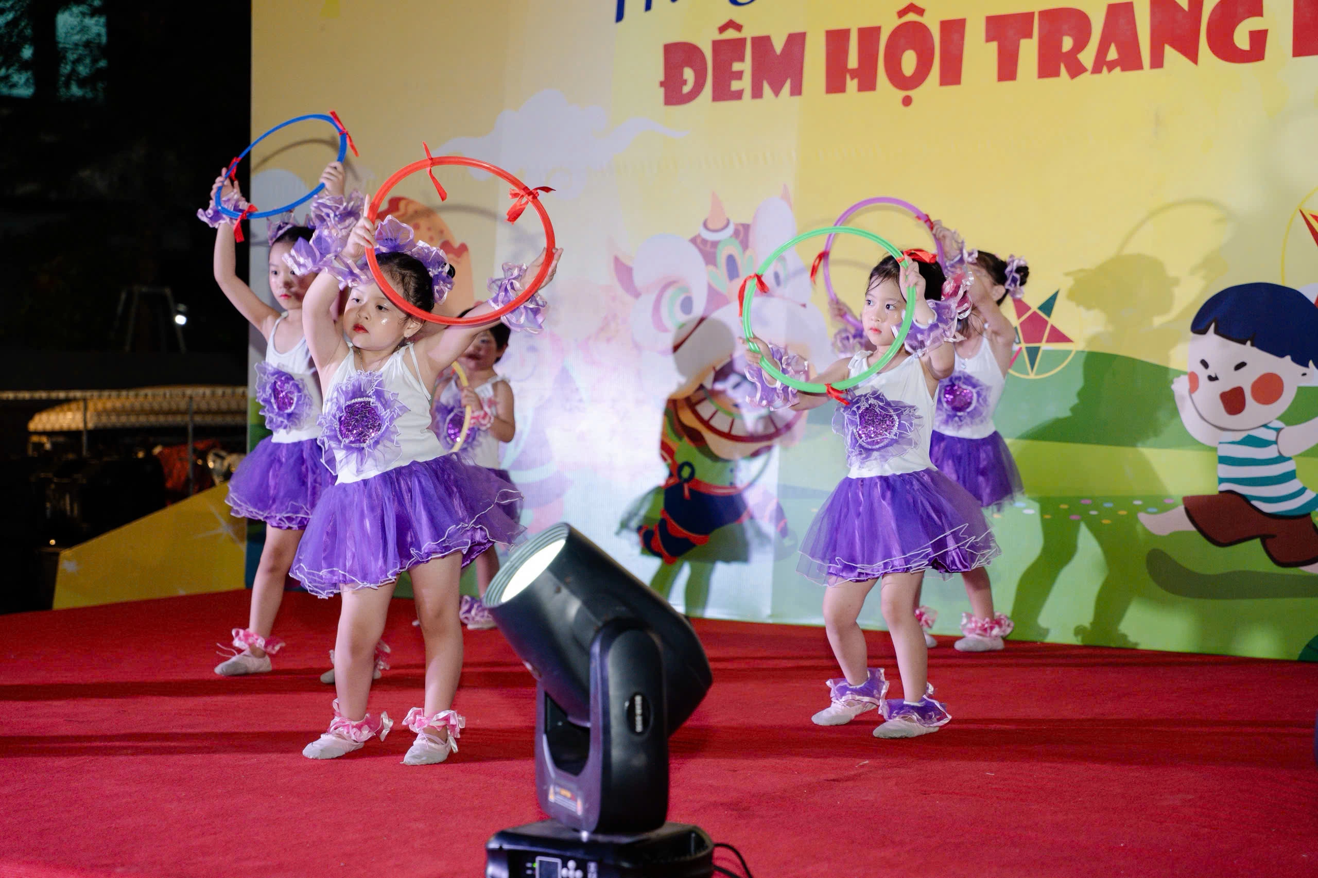 ĐÊM HỘI TRĂNG RẰM FELIZ HOMES 2025 – MÙA TRĂNG ĐOÀN VIÊN, NIỀM VUI LAN TỎA