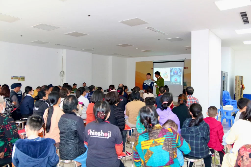 NÂNG CAO CHUẨN AN TOÀN KHU CĂN HỘ: CHUNG CƯ FELIZ HOMES DIỄN TẬP PCCC VÀ CỨU NẠN CỨU HỘ