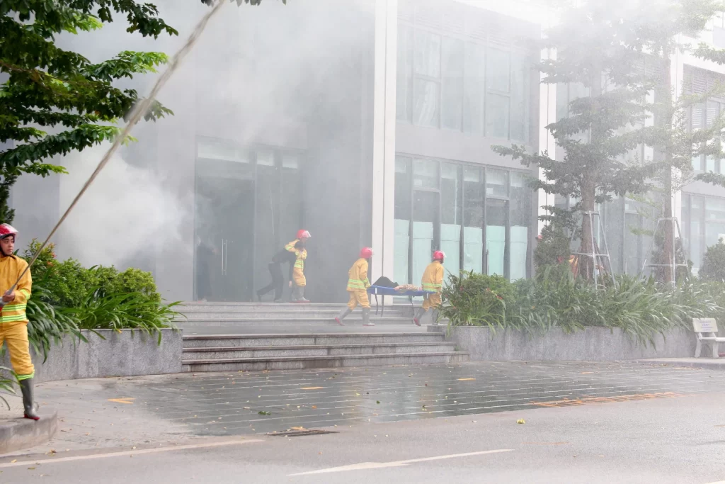 NÂNG CAO CHUẨN AN TOÀN KHU CĂN HỘ: CHUNG CƯ FELIZ HOMES DIỄN TẬP PCCC VÀ CỨU NẠN CỨU HỘ
