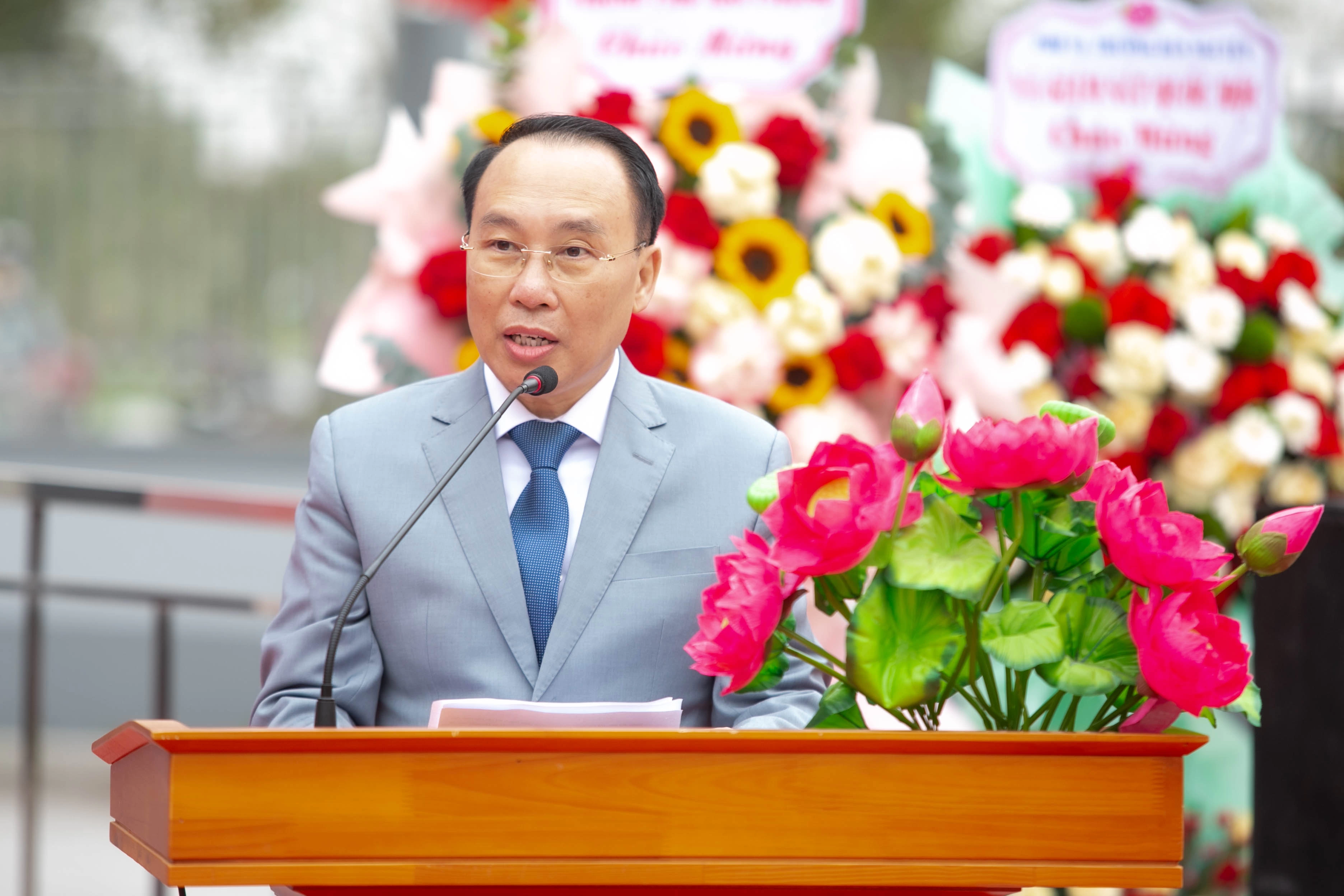 MỘT CÔNG TRÌNH – NHIỀU GIÁ TRỊ: KLB GROUP ĐẦU TƯ GẦN 6 TỶ ĐỒNG GÓP PHẦN NÂNG CAO HẠ TẦNG Y TẾ KHÚC THỪA DỤ