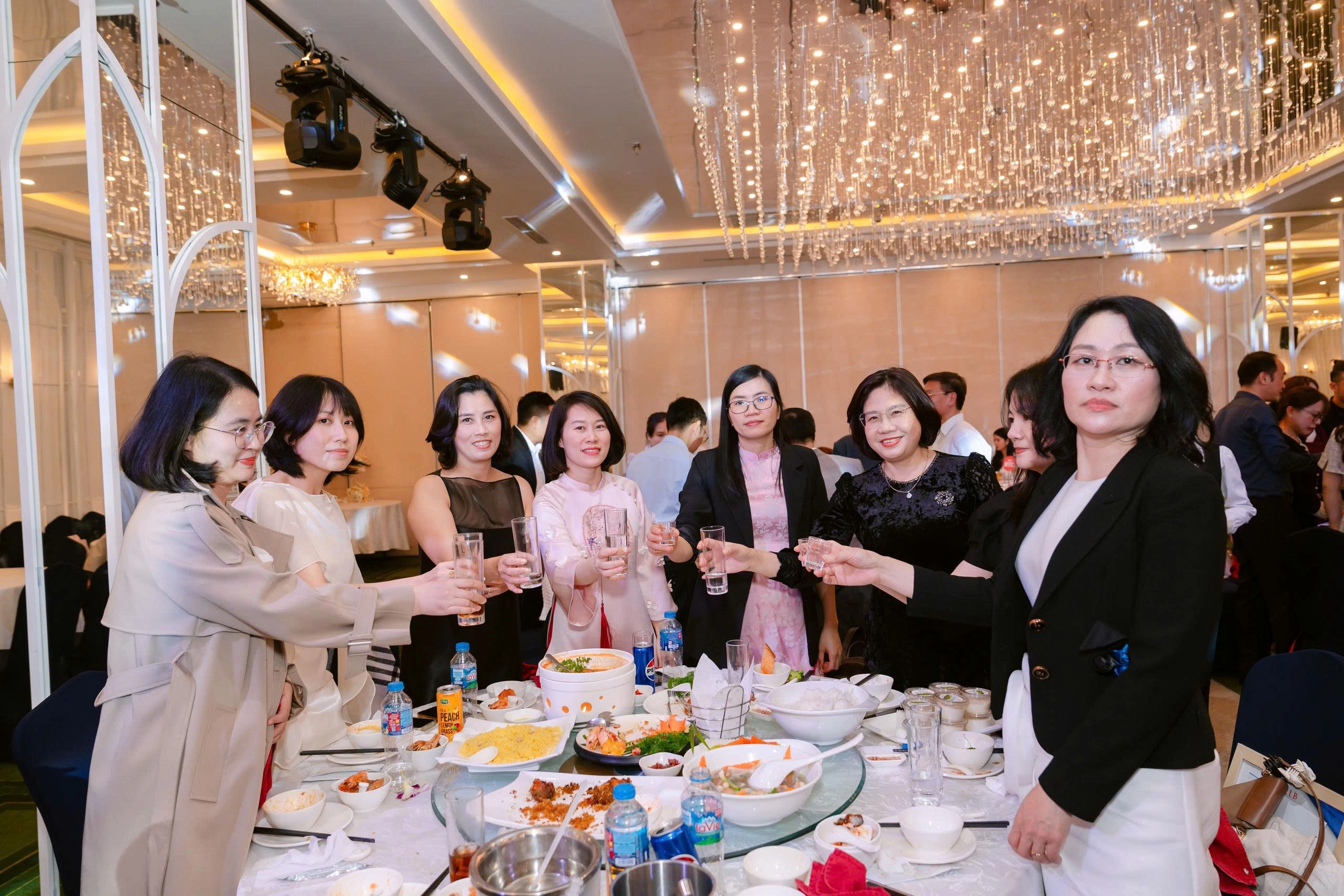 KLB YEAR-END PARTY 2025 | GALA KIẾN TẠO VỊ THẾ – LĨNH ẤN TIÊN PHONG – BỨT PHÁ 2026