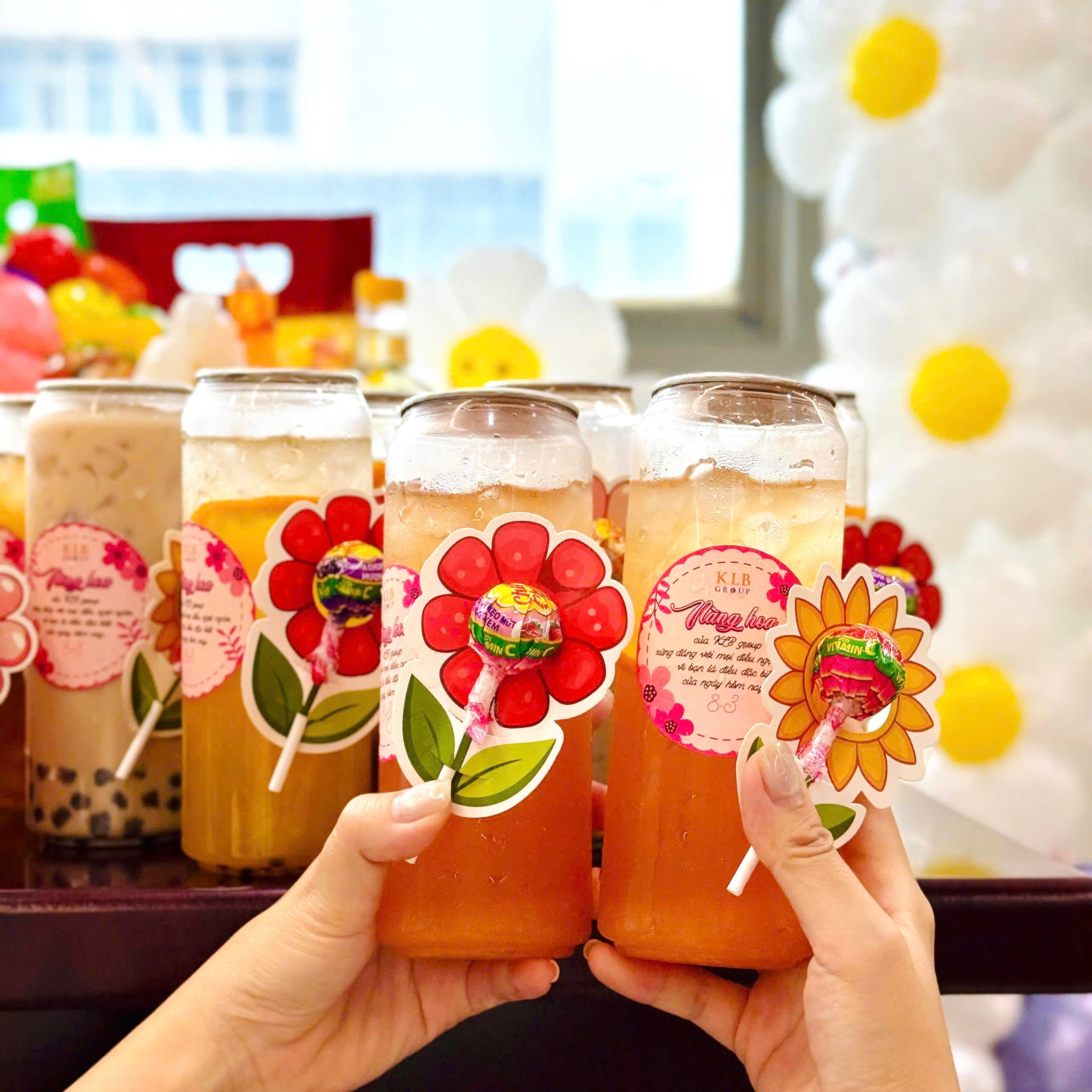 “NÀNG HOA” 8/3: SỰ KIỆN TRI ÂN NHỮNG BÓNG HỒNG TRUYỀN CẢM HỨNG TẠI KLB GROUP