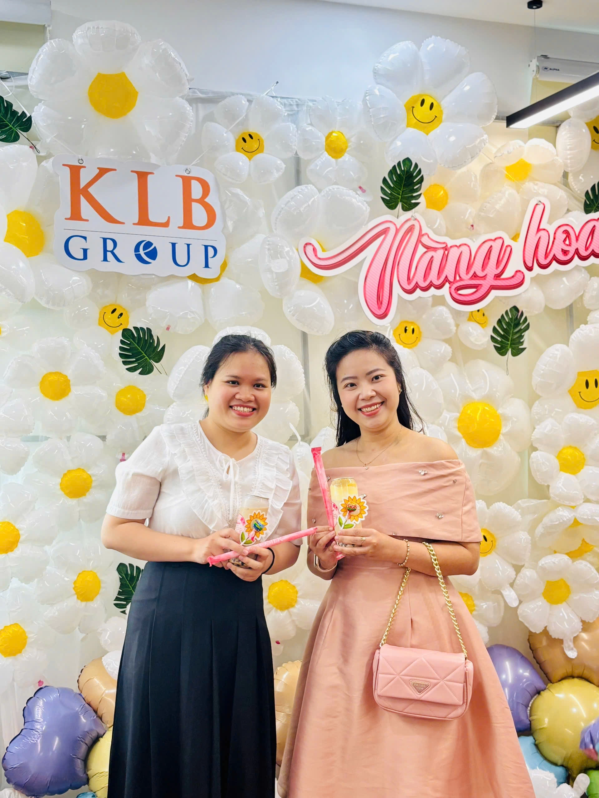 “NÀNG HOA” 8/3: SỰ KIỆN TRI ÂN NHỮNG BÓNG HỒNG TRUYỀN CẢM HỨNG TẠI KLB GROUP