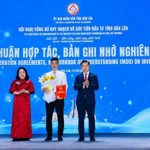 KLB VÀ UBND TỈNH ĐẮK LẮK KÝ KẾT BIÊN BẢN GHI NHỚ HỢP TÁC NGHIÊN CỨU ĐẦU TƯ
