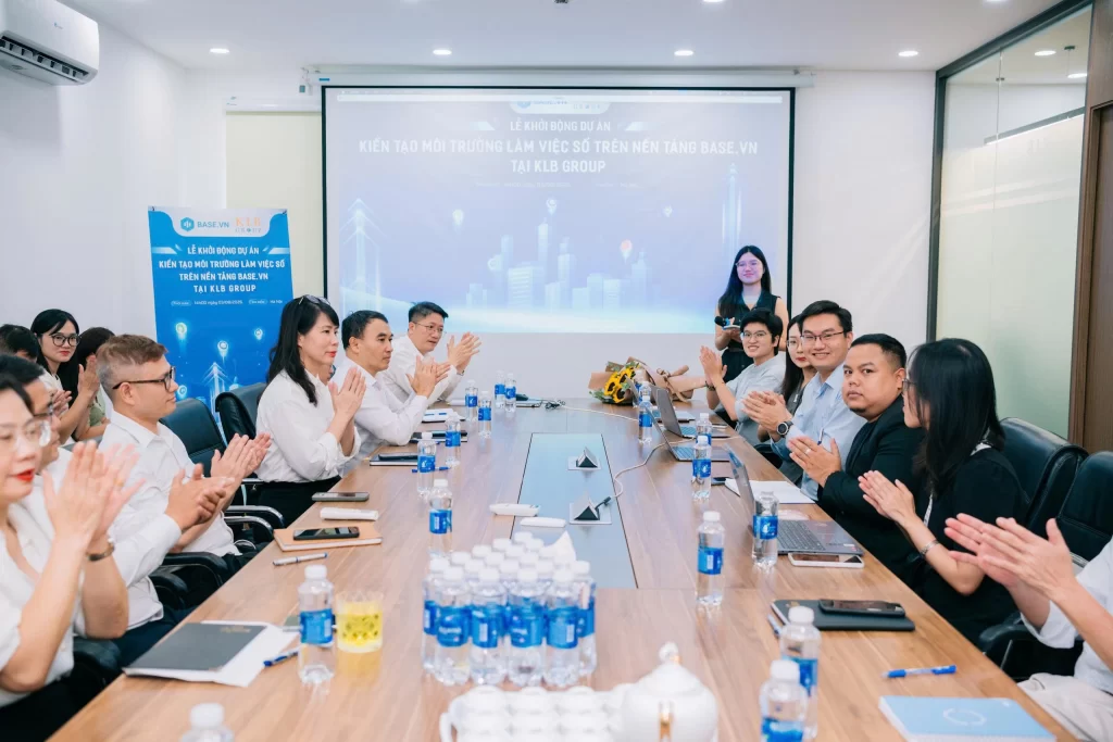KLB GROUP KICK-OFF DỰ ÁN BASE.VN – KHỞI ĐẦU HÀNH TRÌNH KIẾN TẠO MÔI TRƯỜNG LÀM VIỆC SỐ