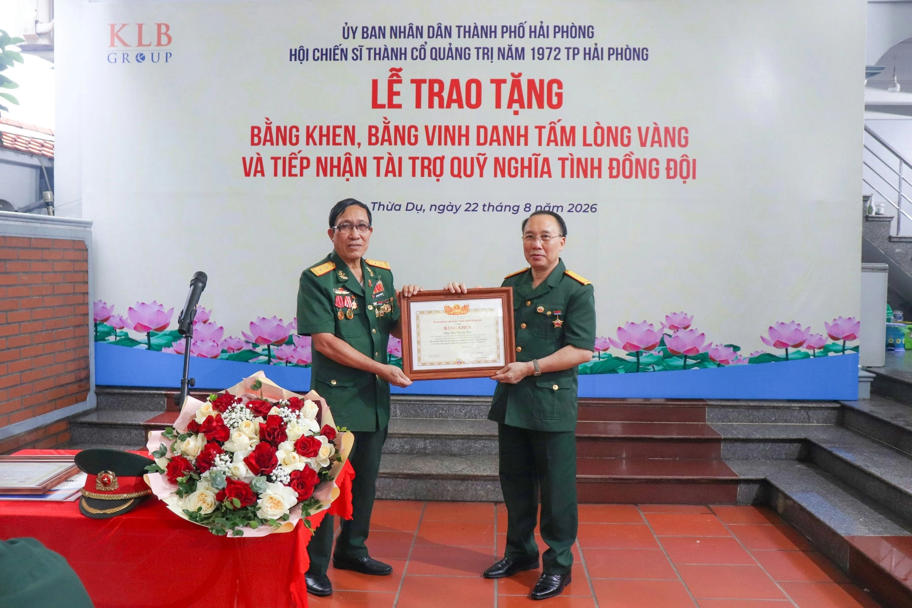KLB Group trao tặng 100 triệu đồng, gửi trọn nghĩa tình tới những người lính Thành cổ Quảng Trị