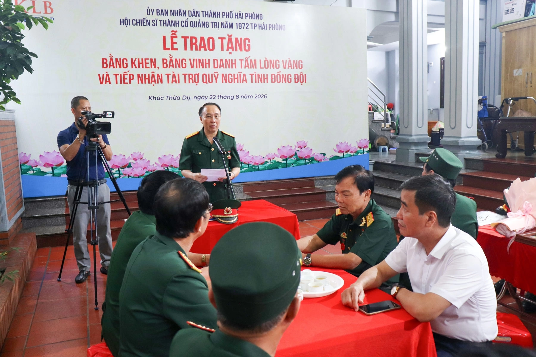 KLB Group trao tặng 100 triệu đồng, gửi trọn nghĩa tình tới những người lính Thành cổ Quảng Trị
