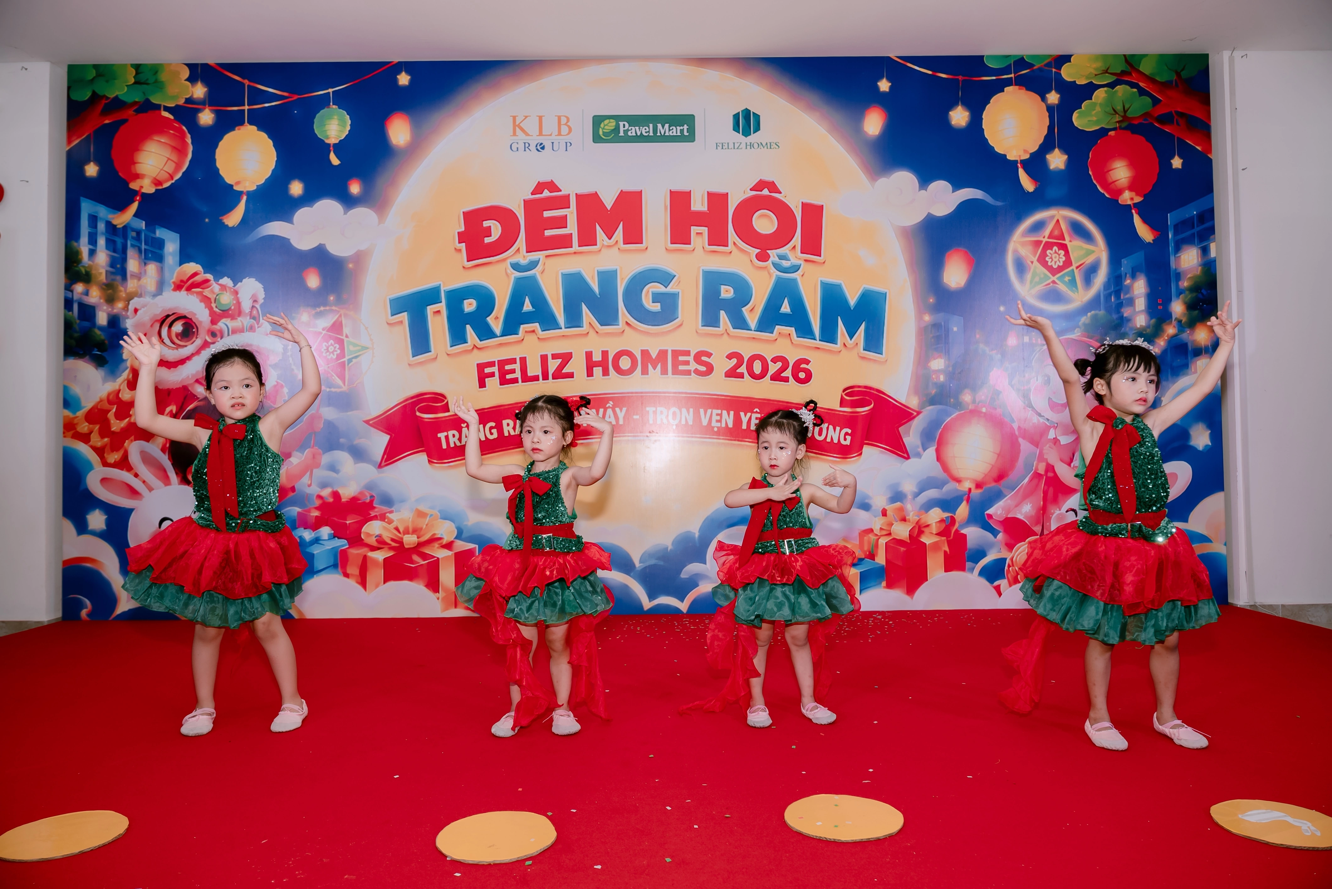 FELIZ HOMES RỘN RÀNG ĐÓN TRUNG THU 2026 – GẦN 1.000 SUẤT QUÀ TRAO TẶNG CÁC EM NHỎ